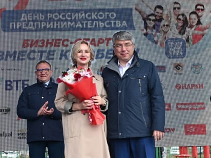 Предпринимателям Бурятии вручили правительственные и ведомственные награды