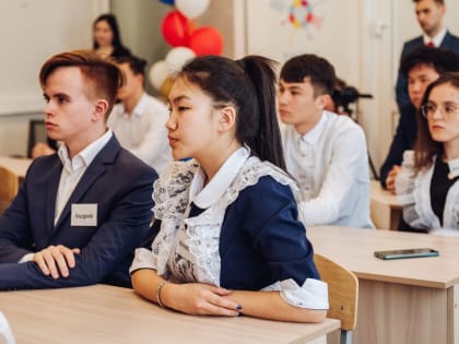 В Бурятии чествовали победителей олимпиад и педагогов