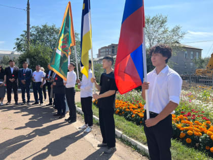 Сохранить память о подвиге старшего поколения, защитить историческую правду - наша задача