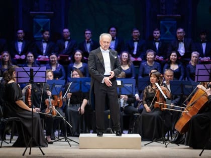 В Улан-Удэ маэстро Владимир Рылов прочтёт стихи из поэмы Пушкина (6+)