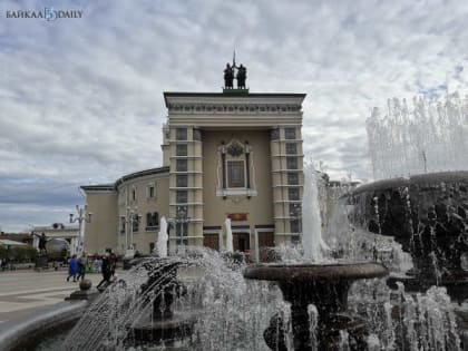 В Улан-Удэ на премьере национальной оперы покажут пятиметровую скульптуру