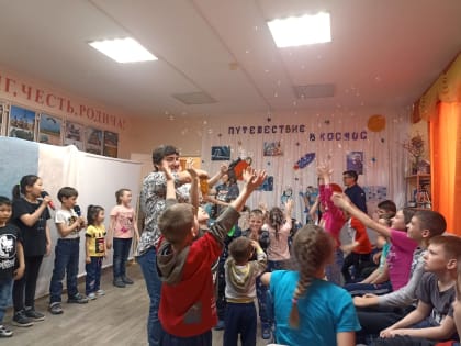 В Бурятии семьи с приёмными детьми стали гостями социального учреждения