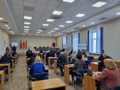 Глава Железногорска представил отчет о работе за 2022 год