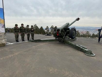 Почетный залп в Улан-Удэ: 85 лет победы на Халхин-Голе