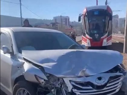 В Улан-Удэ произошло ДТП с четырьмя машинами