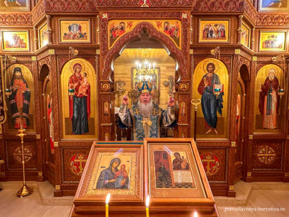 Православные верующие Бурятии отметили праздник иконы Богоматери «Нечаянная Радость»