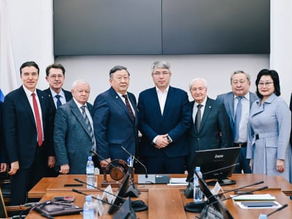 Академики РАН проводят обучение в Бурятии