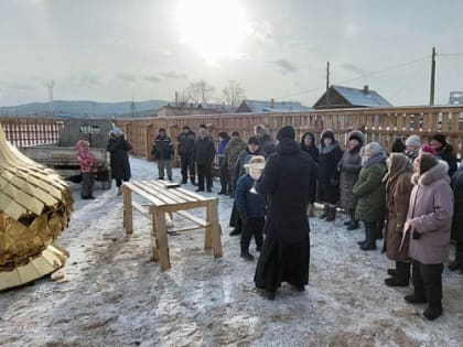 В селе Бурятии возводят православный храм