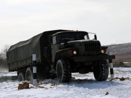 В Бурятии новобранцев ВВО учат водить крупногабаритные автомобили
