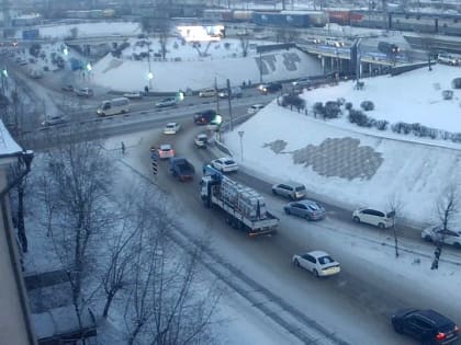 В Улан-Удэ начались предновогодние пробки