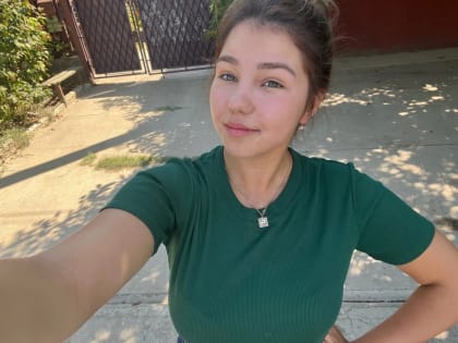 Студентка ВСГИК – волонтер в палаточном лагере г. Джанкой