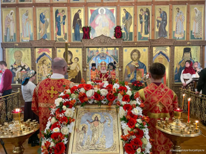 В Улан-Удэ прошли Пасхальные богослужения