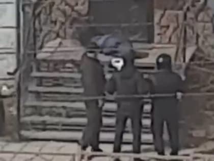 В Улан-Удэ ЧОПовцы брызнули пьяному мужчине в лицо из перцового баллончика