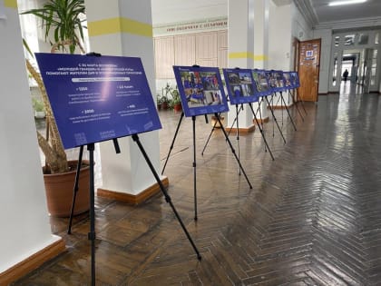 В Бурятской сельхозакадемии открыли фотовыставку волонтёров