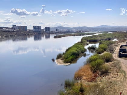 В Улан-Удэ начала резко снижаться Селенга