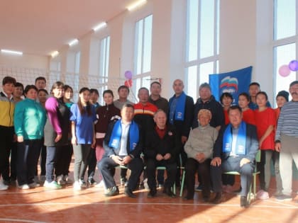 Открытие обновленного спортивного зала прошло в Алтайской школе