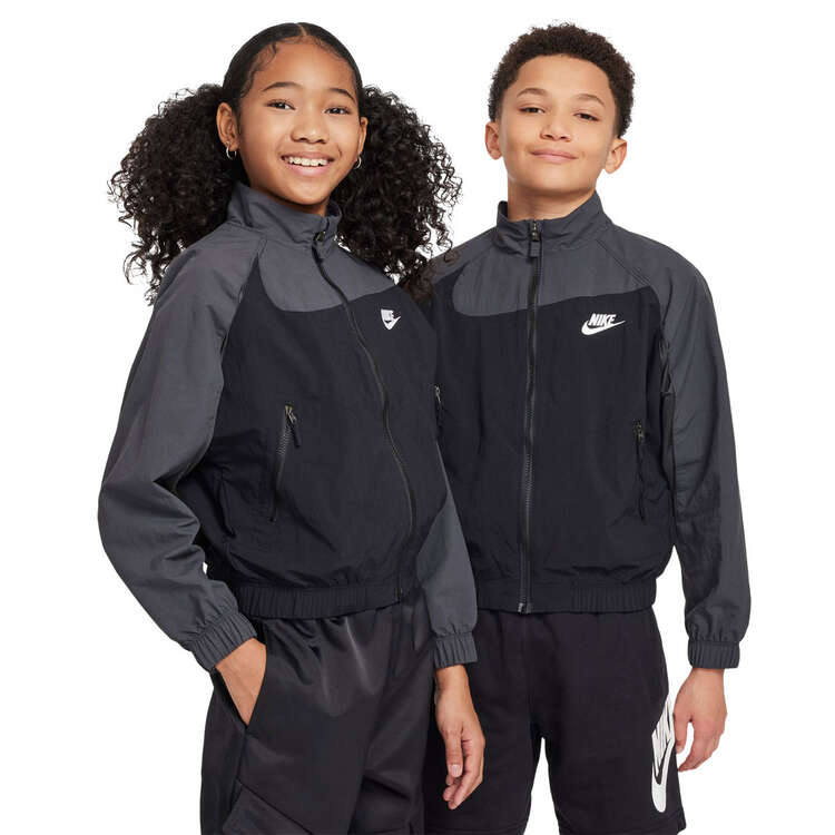 Nike Kids Sportswear Amplify Woven Jacket Background Image