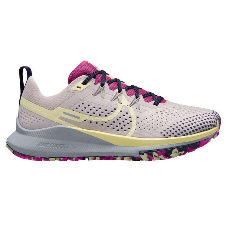 Nike React Pegasus Trail 4 Womens Trail Running Shoes Background Image