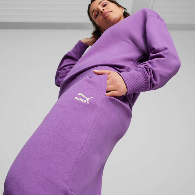 PUMA Womens Better Classics Sweatpants Background Image