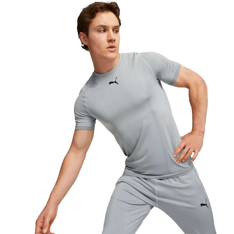 PUMA Mens Formknit Seamless Training Tee Background Image