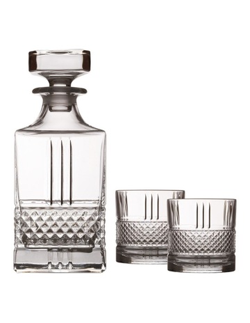Verona Whisky Tumbler Gift Box Set of 3 in Clear Background Image