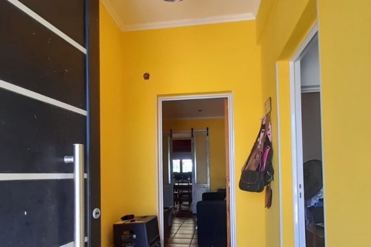 Tu Refugio Exclusivo: Casa Moderna de Fin de Semana en la localidad de San Justo