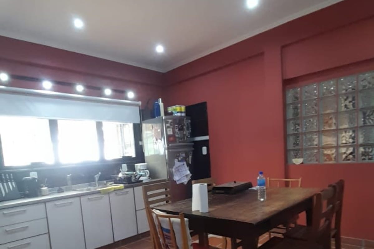 Tu Refugio Exclusivo: Casa Moderna de Fin de Semana en la localidad de San Justo