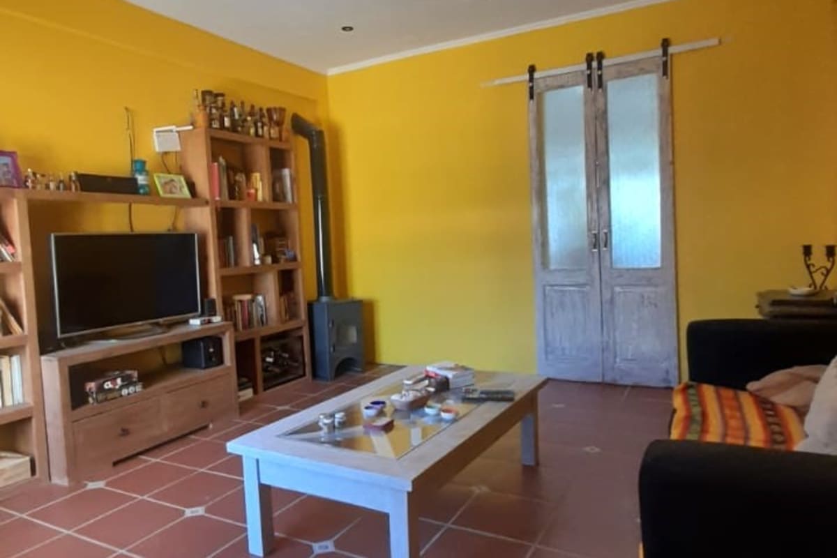 Tu Refugio Exclusivo: Casa Moderna de Fin de Semana en la localidad de San Justo
