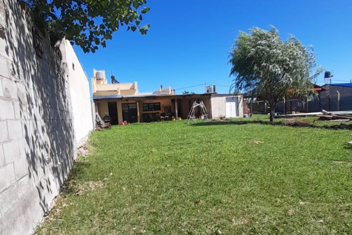 Tu Refugio Exclusivo: Casa Moderna de Fin de Semana en la localidad de San Justo
