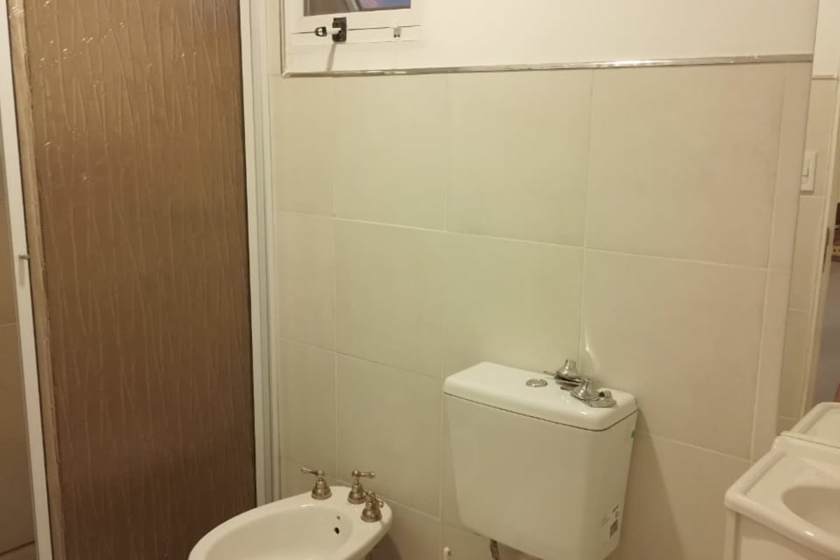 En Barrio El Remanso Se alquila Casa Totalmente Amoblada, Lista para Habitar.