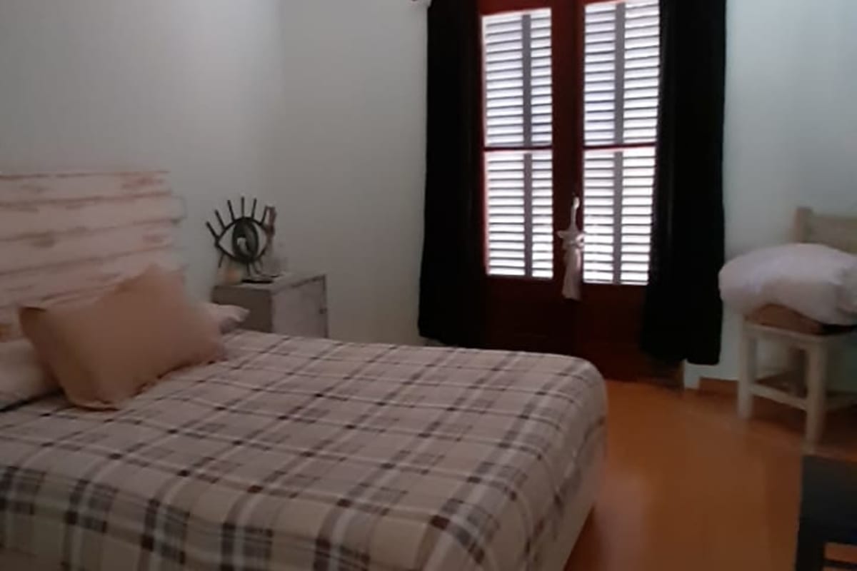 Dúplex en zona microcentro ,inversión garantizada.