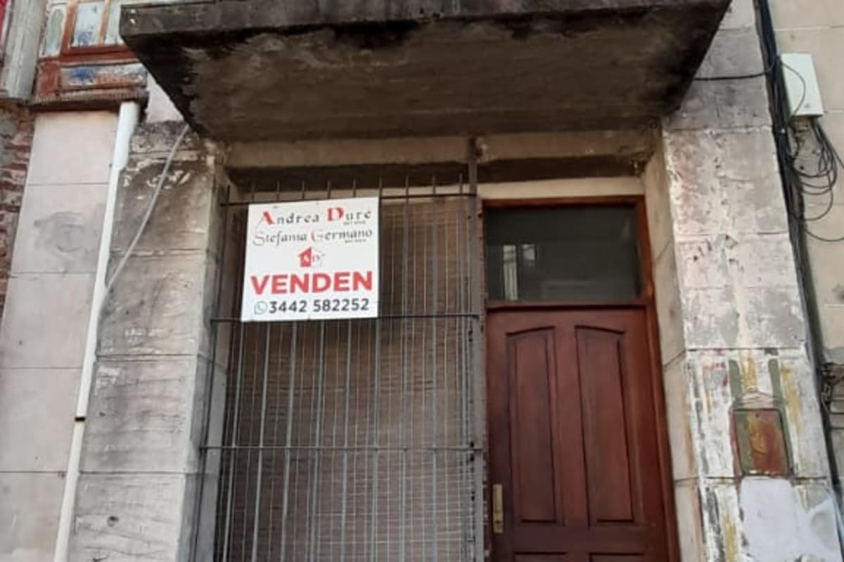 Dúplex en zona microcentro ,inversión garantizada.