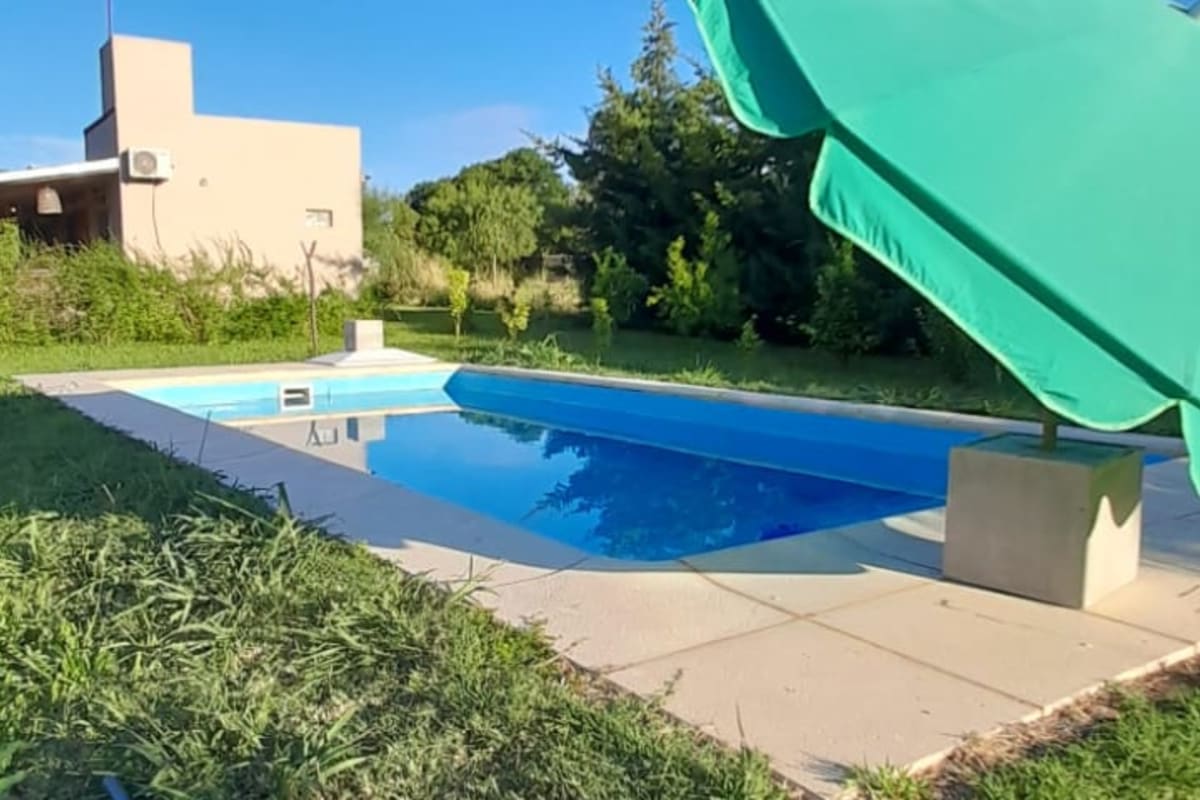 RETASADA ¡Tu refugio de paz y naturaleza! Exclusiva casa quinta en Barrio Placeres del Campo