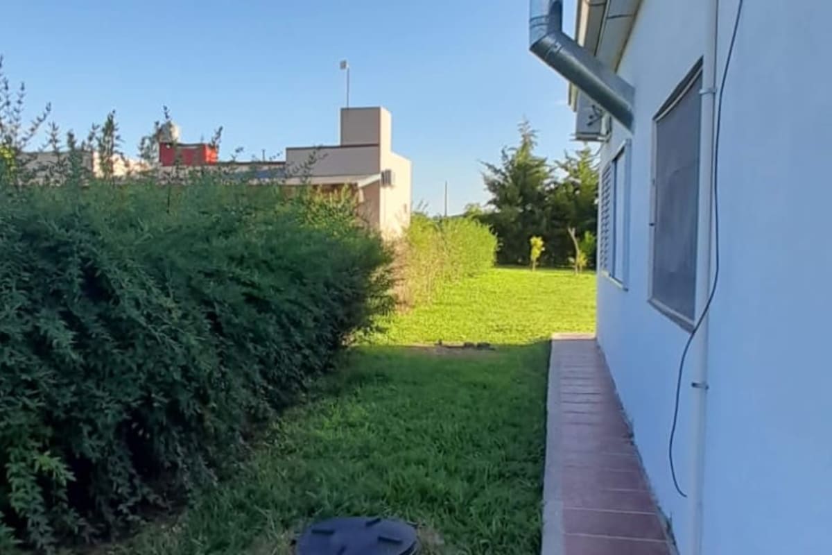 RETASADA ¡Tu refugio de paz y naturaleza! Exclusiva casa quinta en Barrio Placeres del Campo