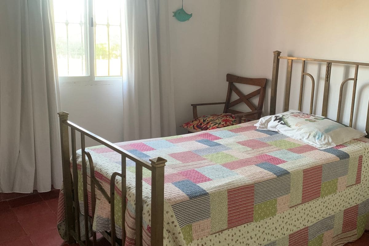 ¡Viví el Encanto Rural! Hermosa Casa de Campo con 7 Hectáreas en Colonia Elía