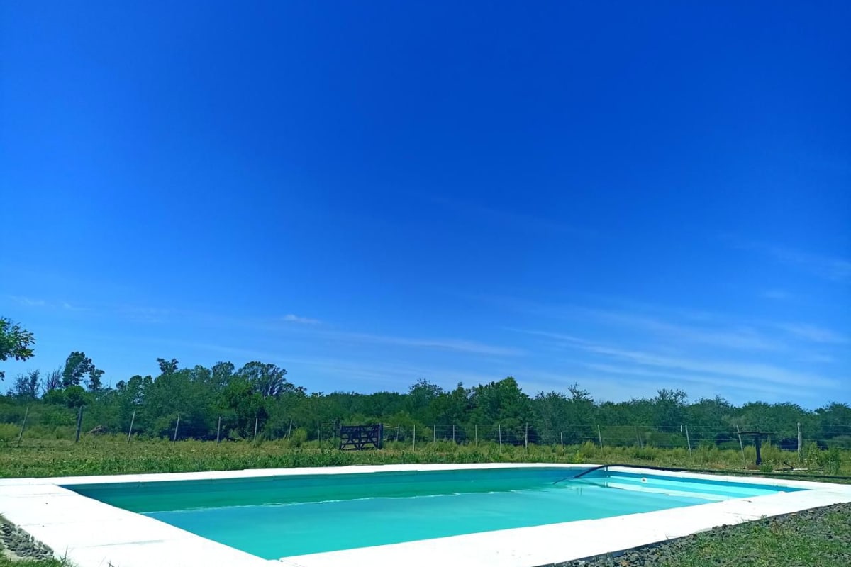 ¡Viví el Encanto Rural! Hermosa Casa de Campo con 7 Hectáreas en Colonia Elía
