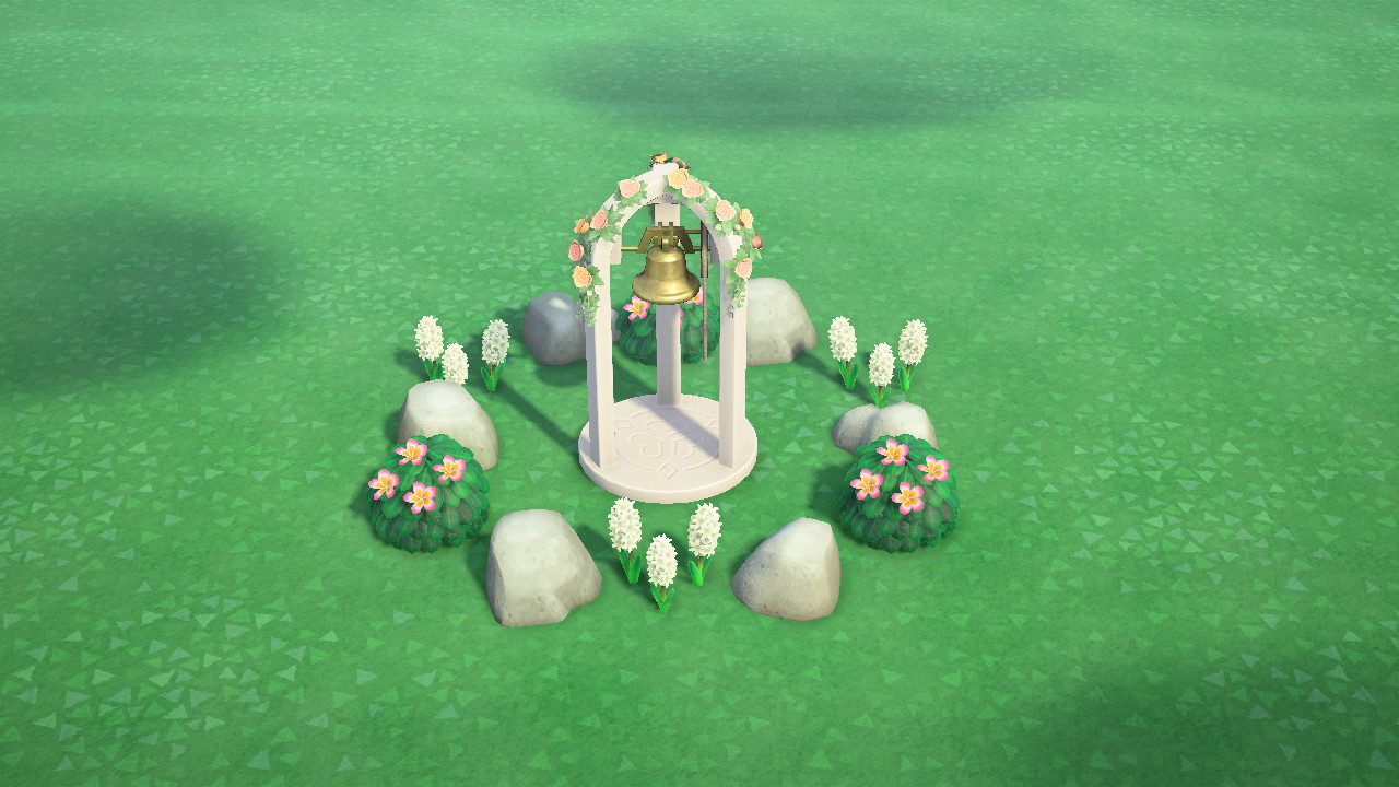 White Bell Rock Garden in Animal Crossing New Horizons