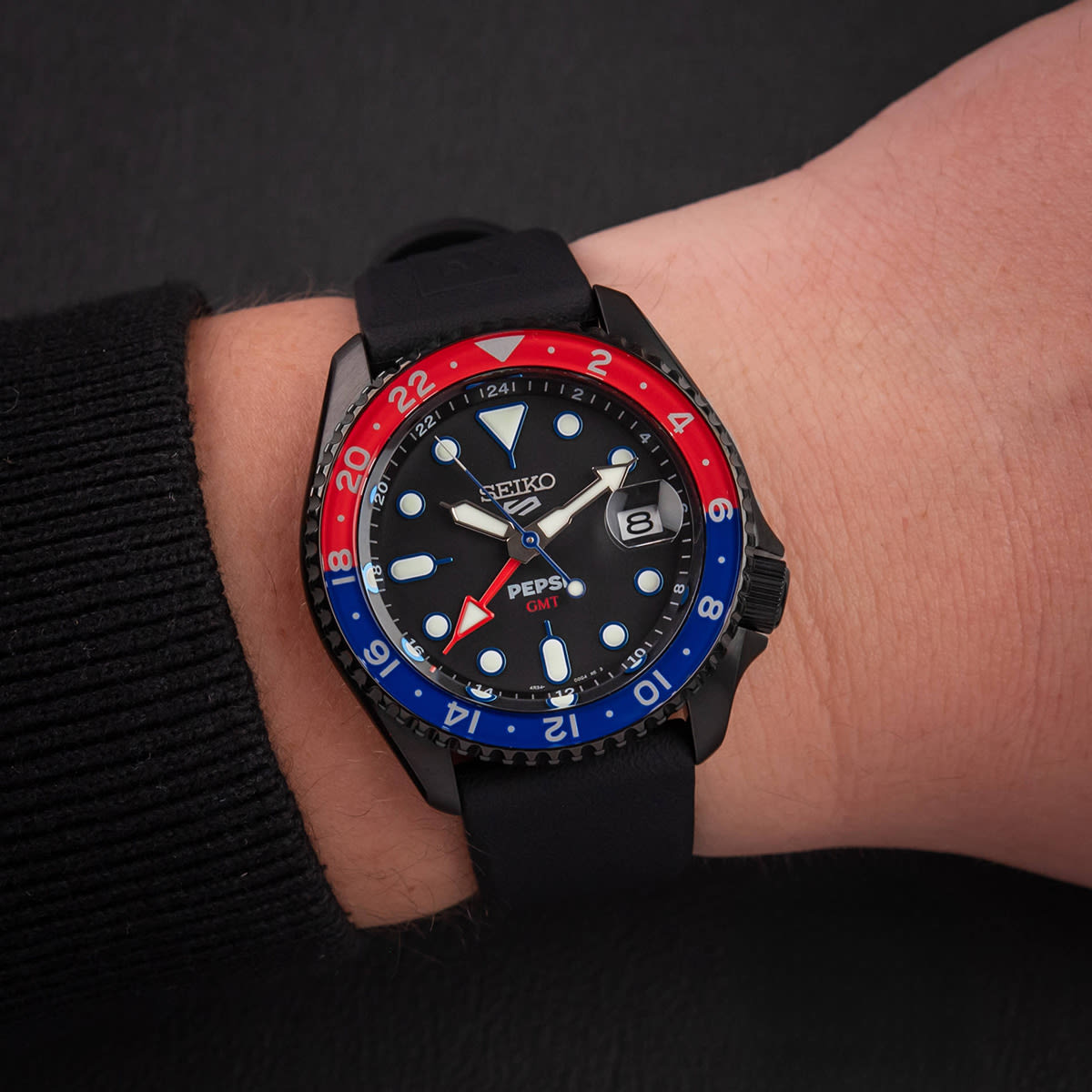 Seiko New 5 Sports Pepsi GMT Limited edition watch view 2