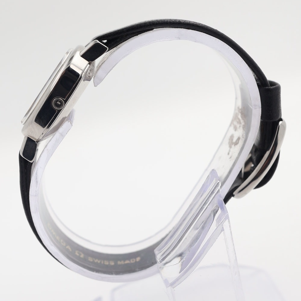 Omega De Ville Quartz  view 2