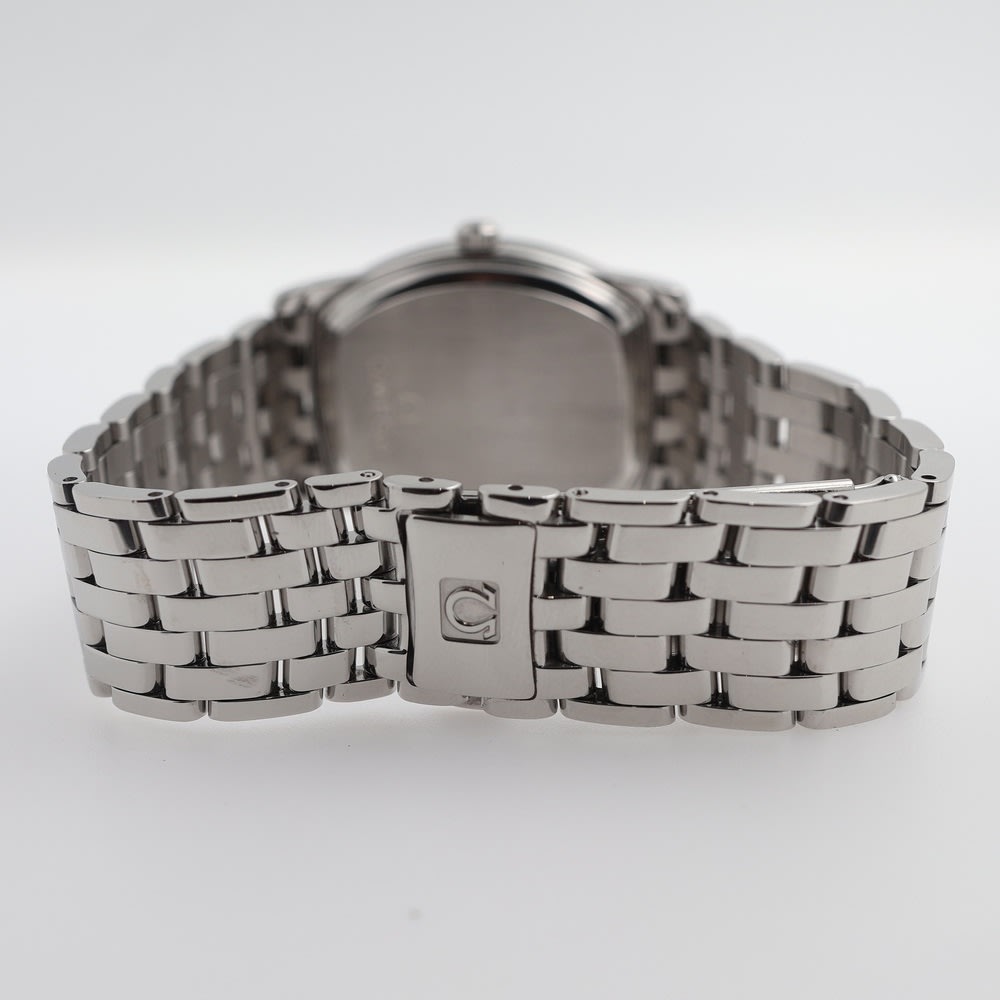 Omega  De Ville Prestige Jump Hour view 5