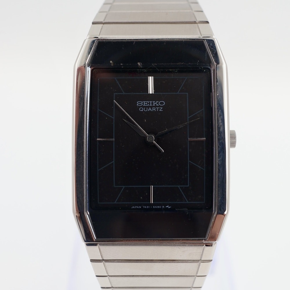 Seiko Quartz vintage view 1