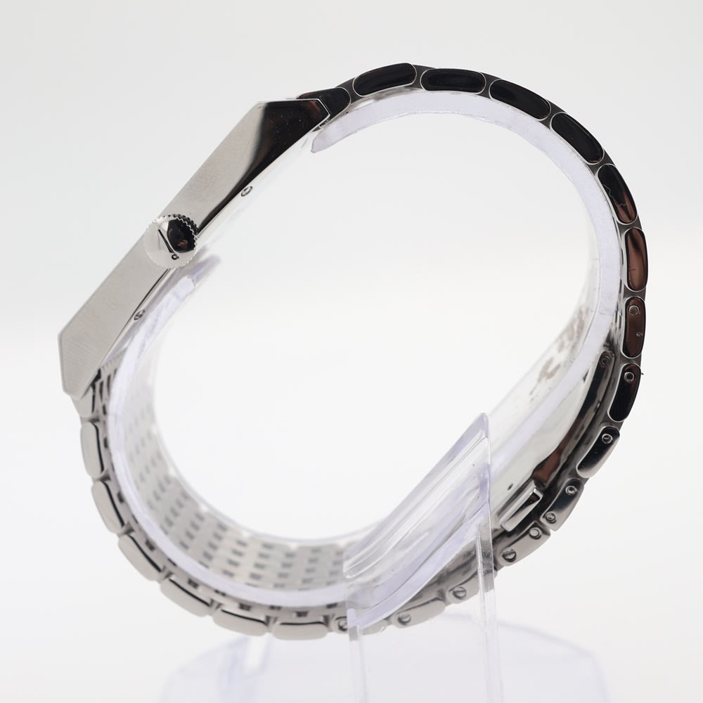 Alfred Dunhill  Wafer Quartz watch view 2