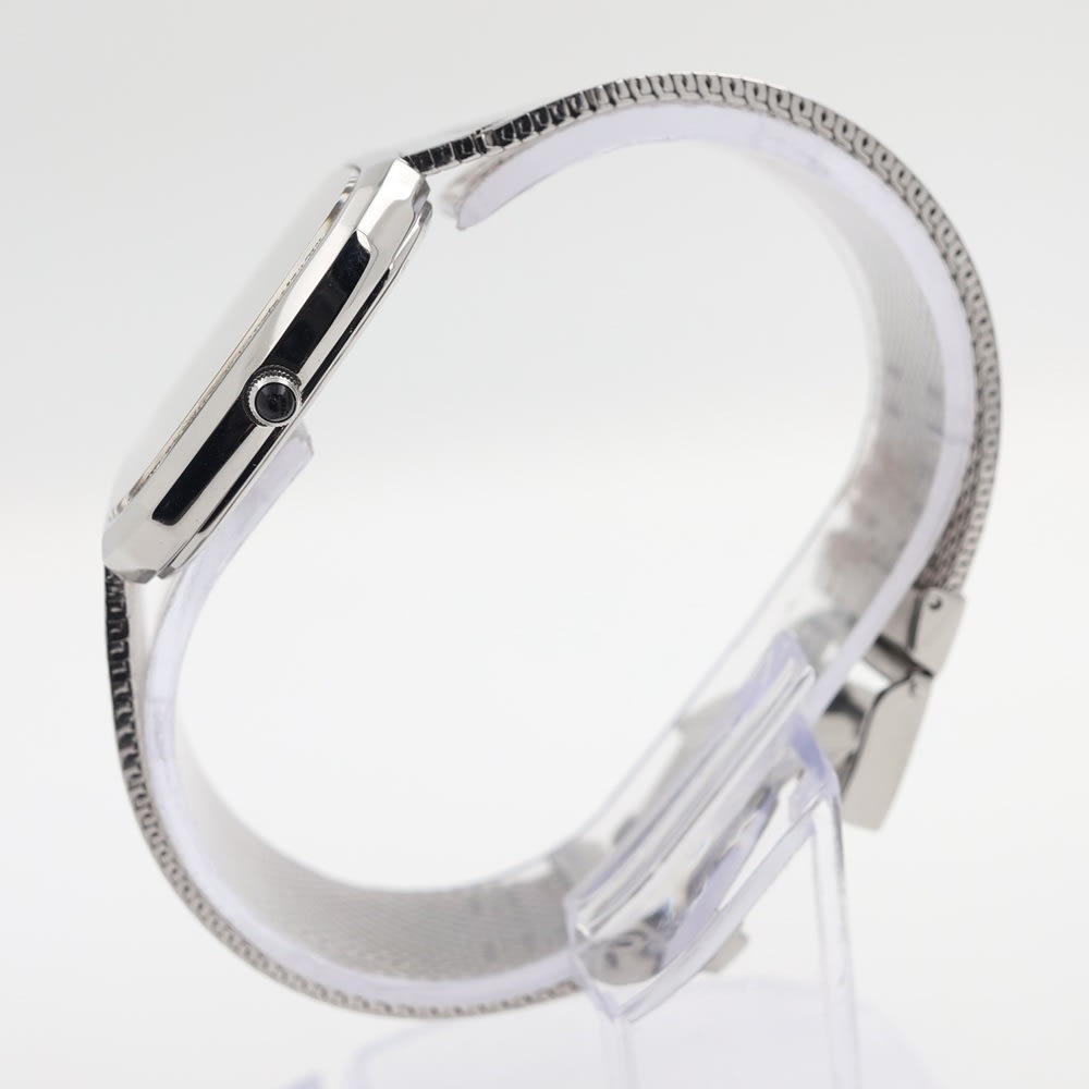 Seiko  Dolce Quartz  view 2