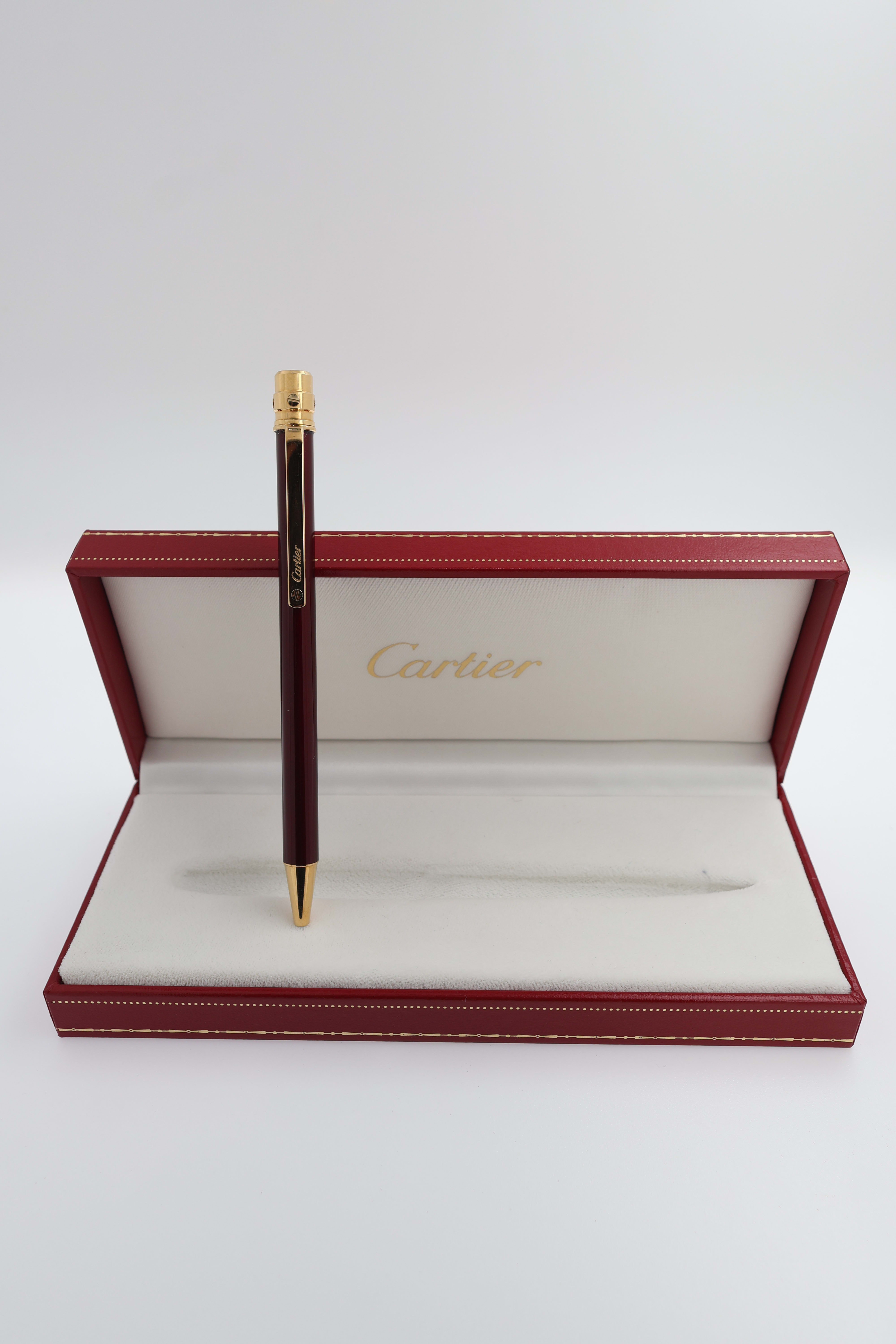  Cartier Must de Cartier Bordeaux Lacquer Ballpoint Pen view 1