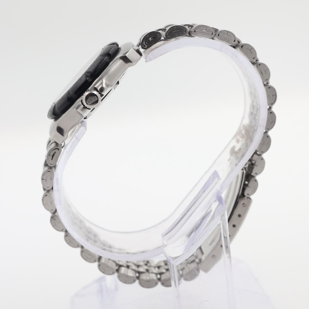 Tag Heuer   Formula 1 Professional view 2