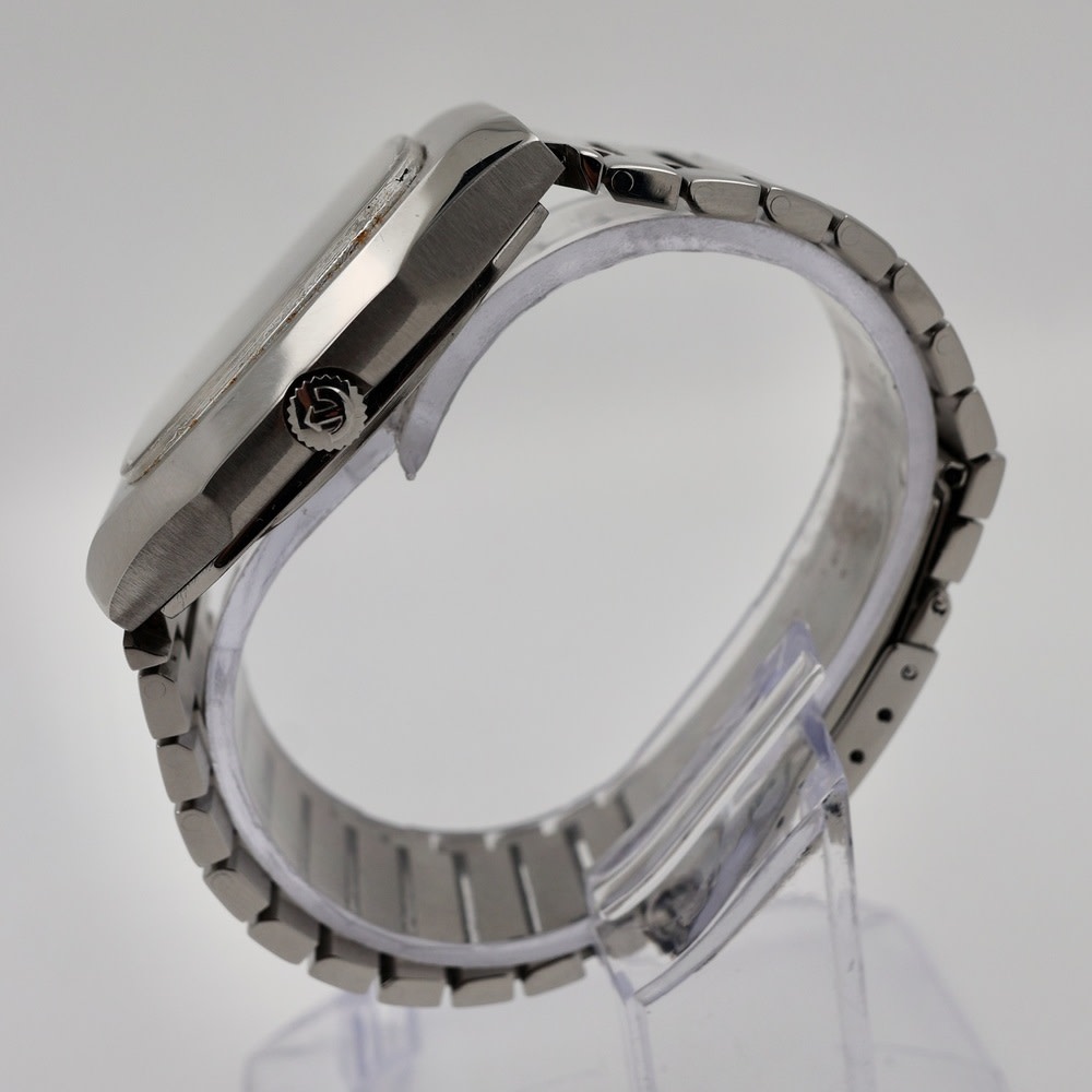 Rado Frigate automatic vintage watch view 2