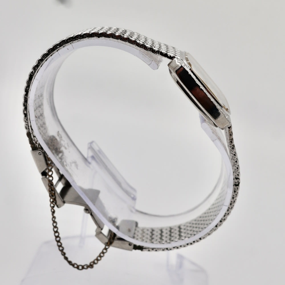 Rado Elegance Ladies Vintage watch view 3