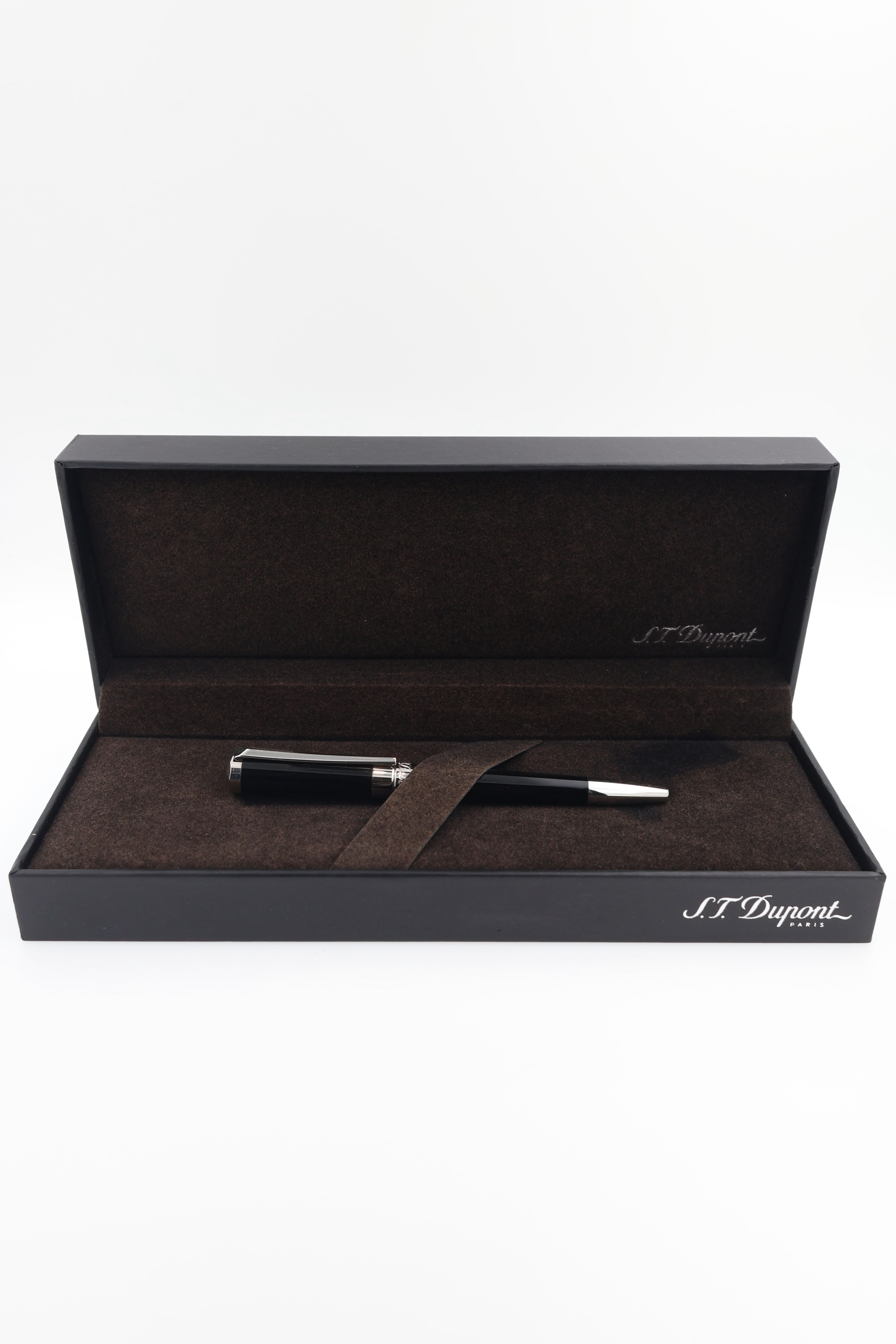 ST Dupont Liberté Ballpoint Pen Black Lacquer & Palladium view 2