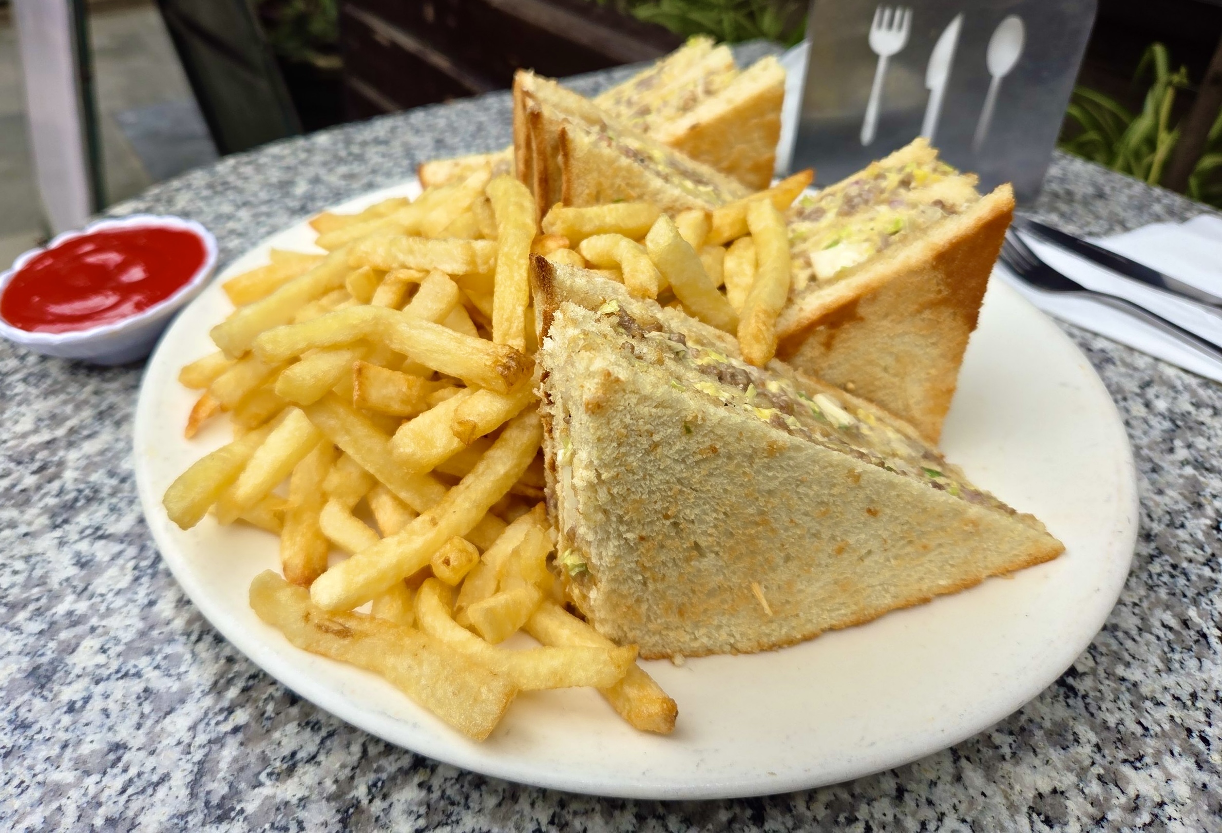 Beef Club Sandwich (Full)