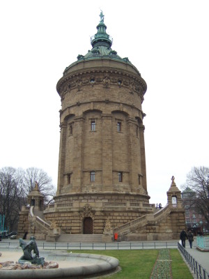 Mannheim の給水塔